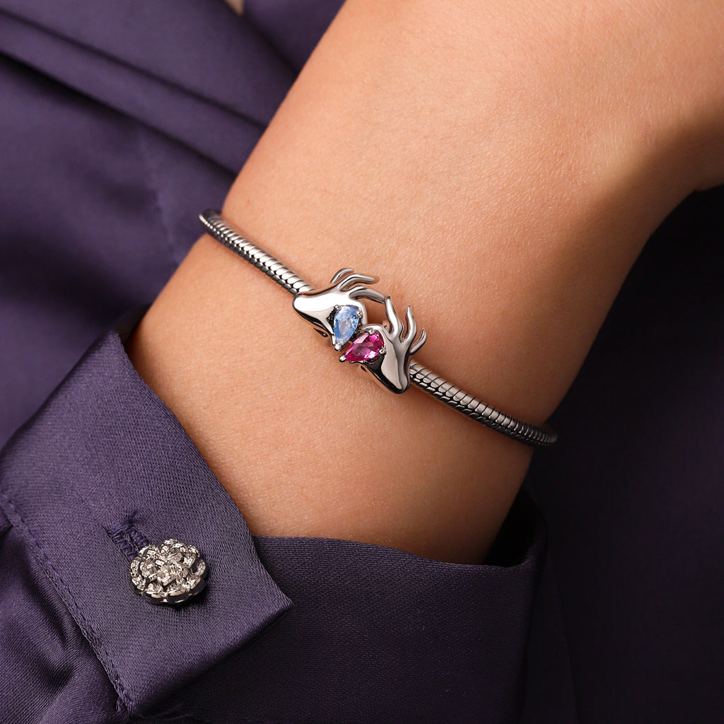 Gnoce Hands with Love Birthstone Charm_6