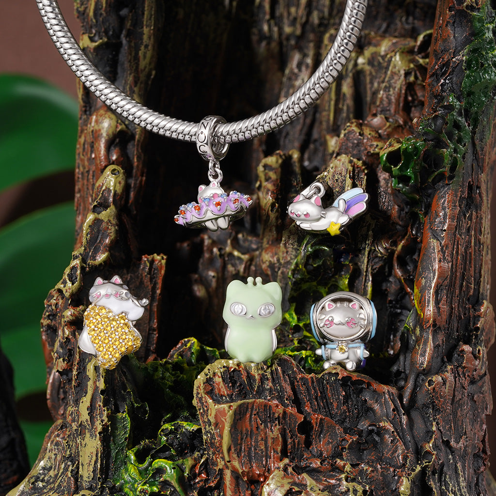 Gnoce Astronaut Milkko Cat Charm_3