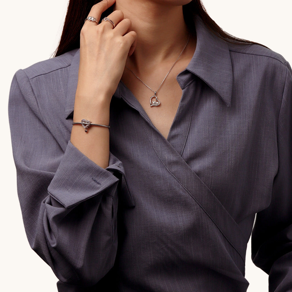 Gnoce Family Members - Mother Personalised Heart Charm_6