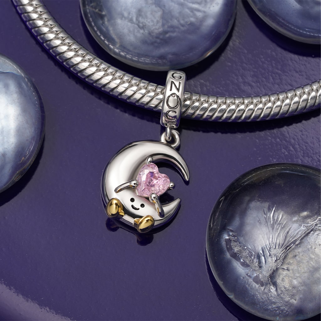 Gnoce Fun Moon Embraces Love Pendant Dangle Charm_4