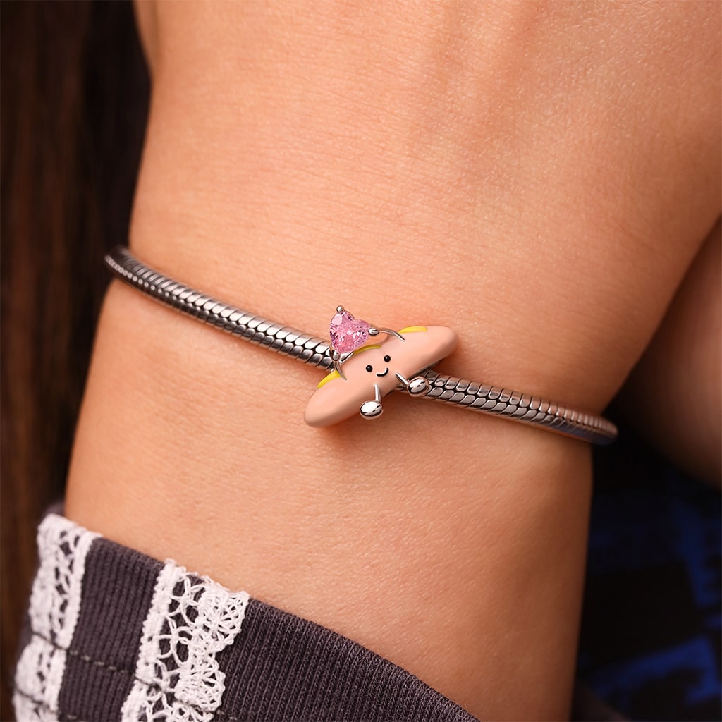 Gnoce French Baguette Embraces Love Charm_5