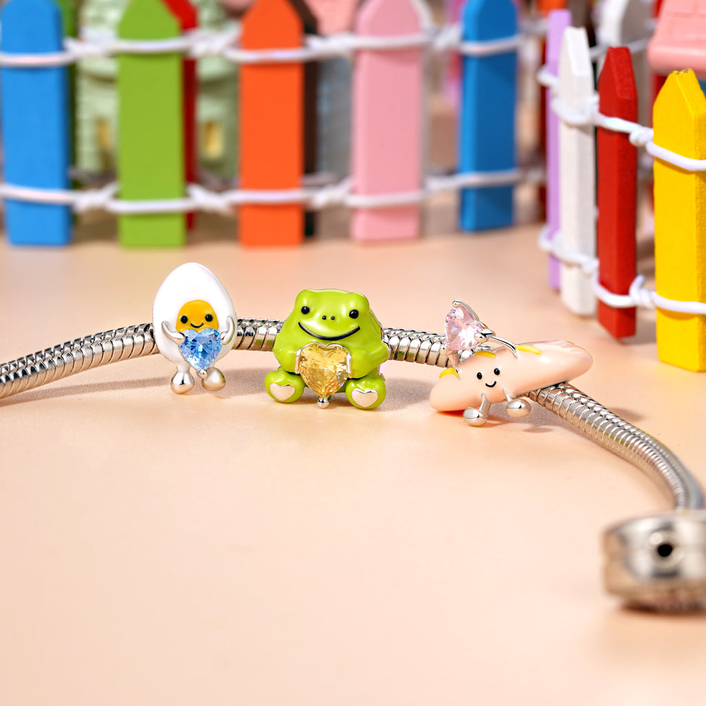 Gnoce Happy Boiled Egg Embraces Love Charm_5