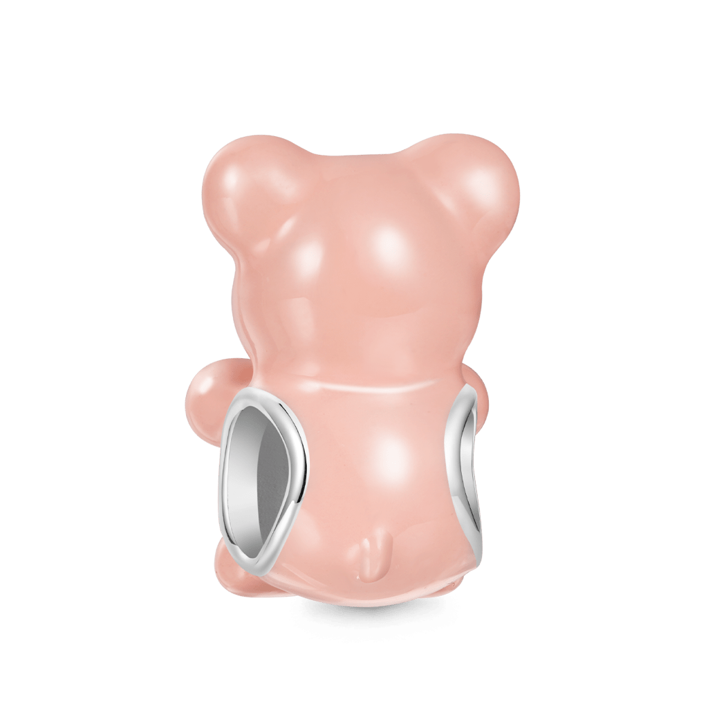 Gnoce Little Pig Embraces Love Charm_3