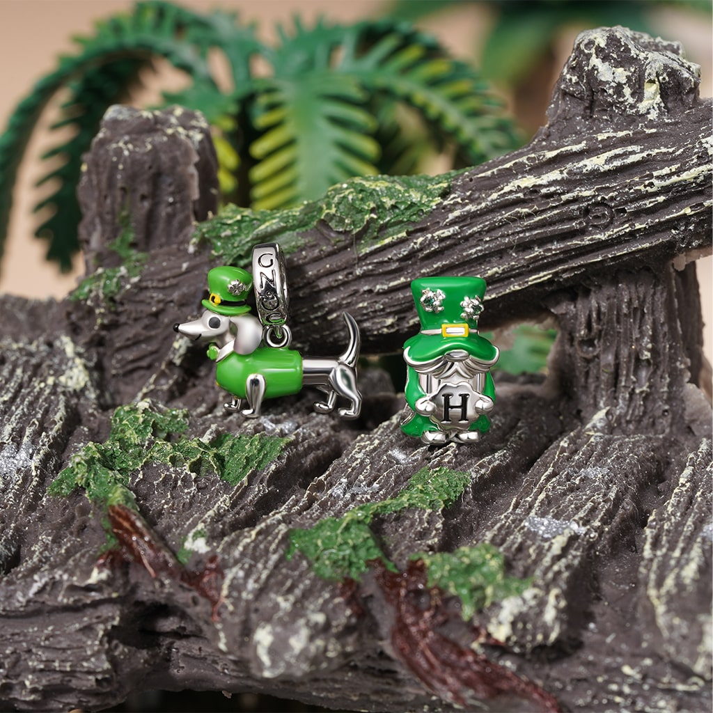 Gnoce St. Patrick's Day Engravable Gnome Charm_4