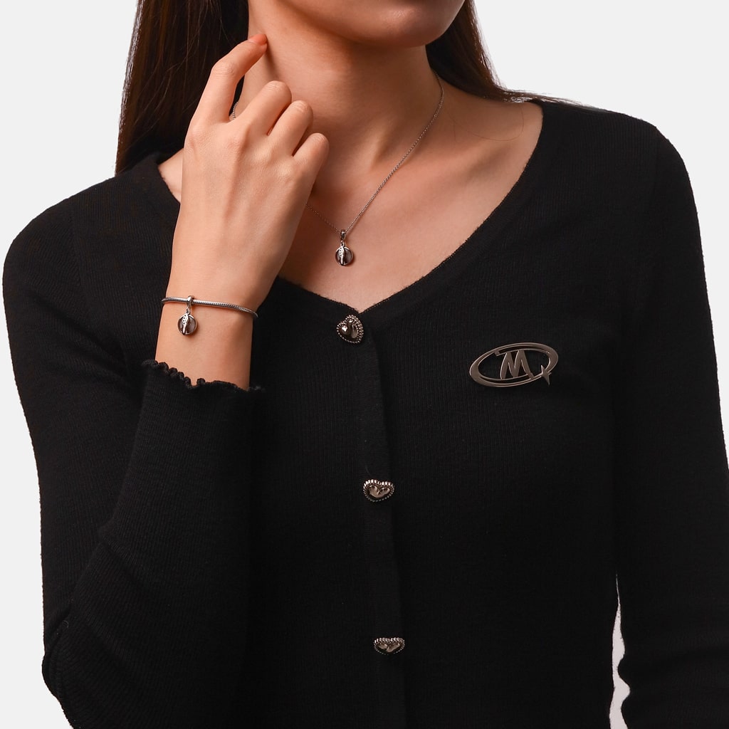 Gnoce Walking Dead Tough Carol Peletier Pendant Dangle Charm_4