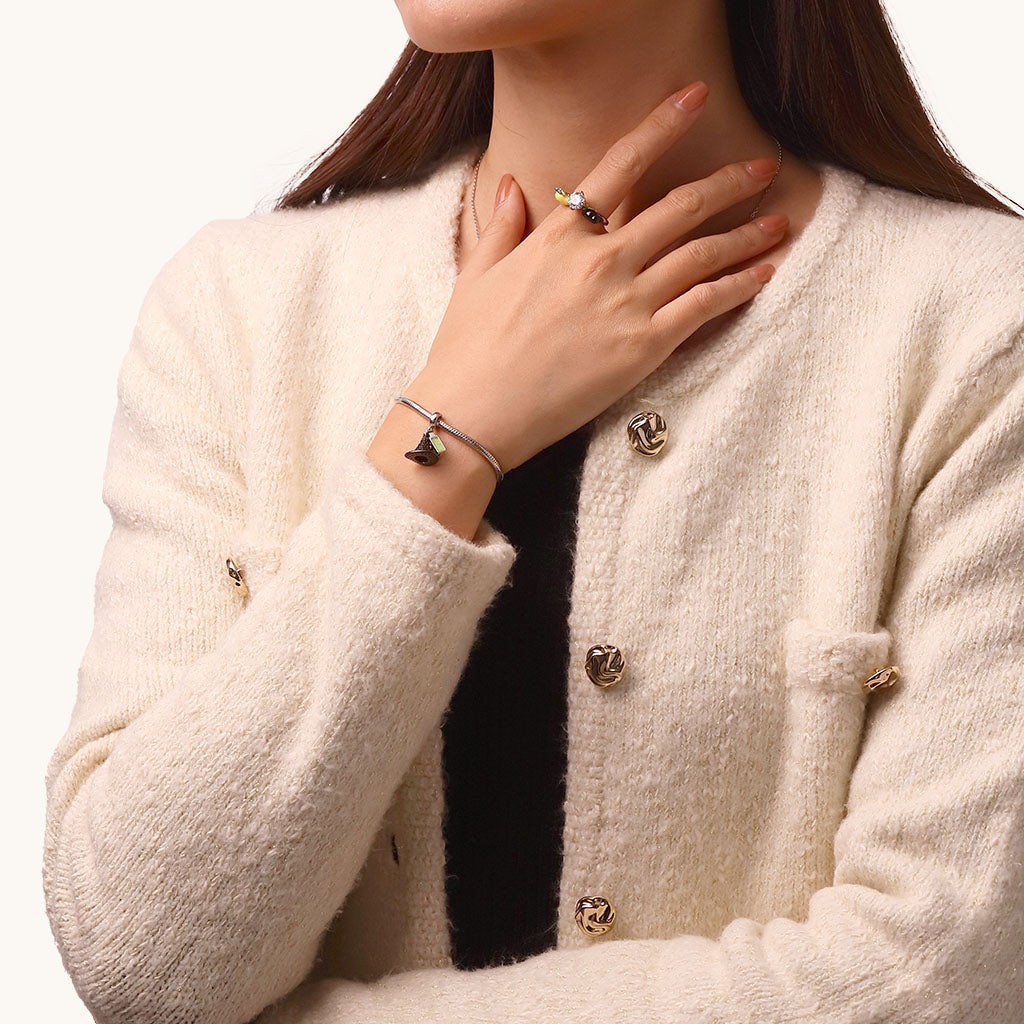 Gnoce Wicked Elphaba Black Hat & Glasses & Bottle Triple Pendant Dangle Charm_5