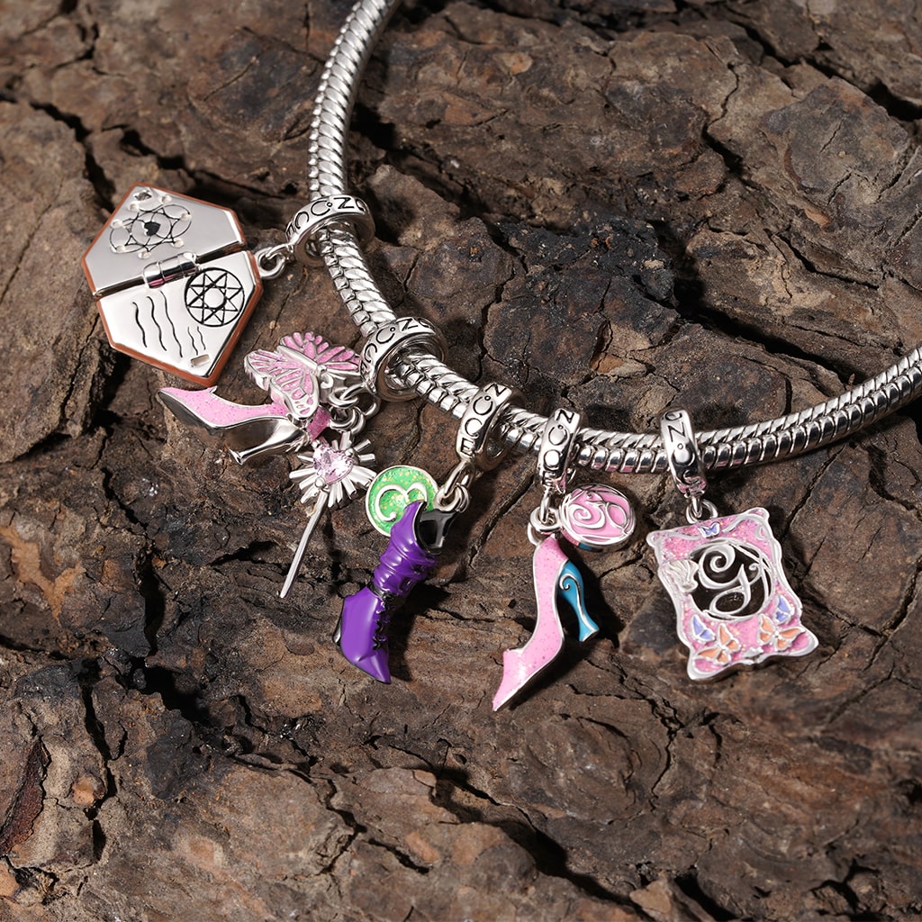 Gnoce Wicked Glinda's Shoe Pendant Dangle Charm_3