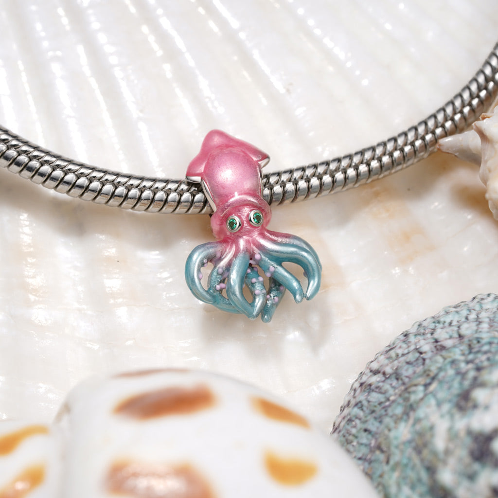 Gnoce Ocean Glow-in-the-Dark Magic Squid Charm_4