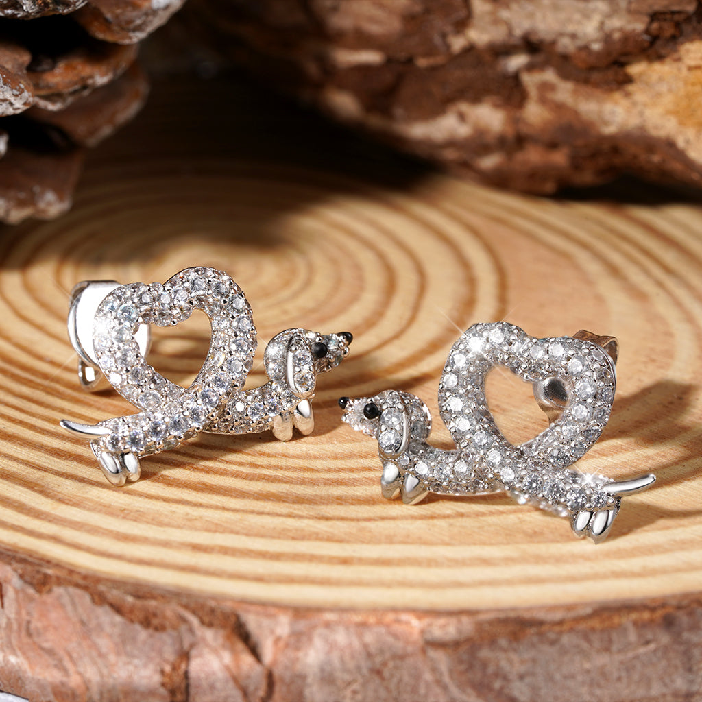 Gnoce Dachshund Heart Diamond Stud Earrings_3