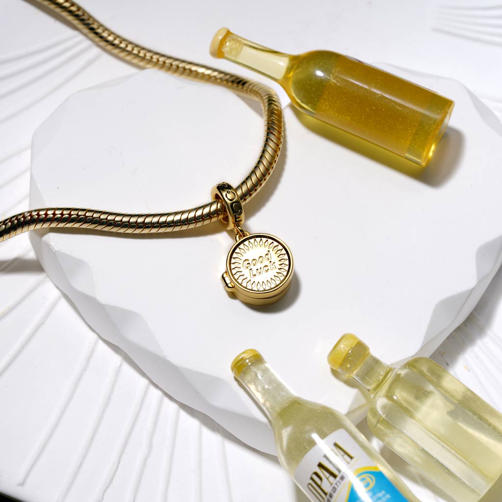 Gnoce Engravable Gold Coin Chocolate Pendant Dangle Charm_4