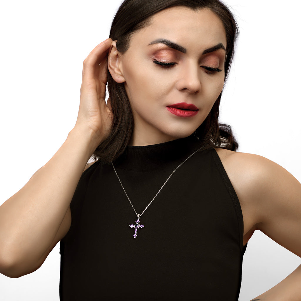 Gnoce Elegant Vintage Cross Pendant Necklace_5