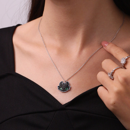 Gnoce Smiling Toothless Head Necklace_6