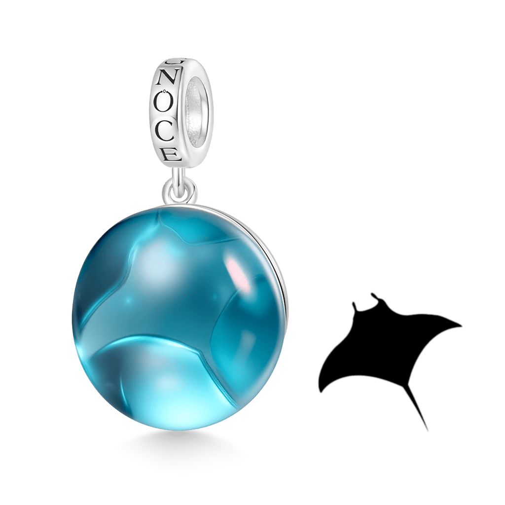 Gnoce Deep Sea Journey - Devil Rays Glass Projection Pendant Dangle Charm_1