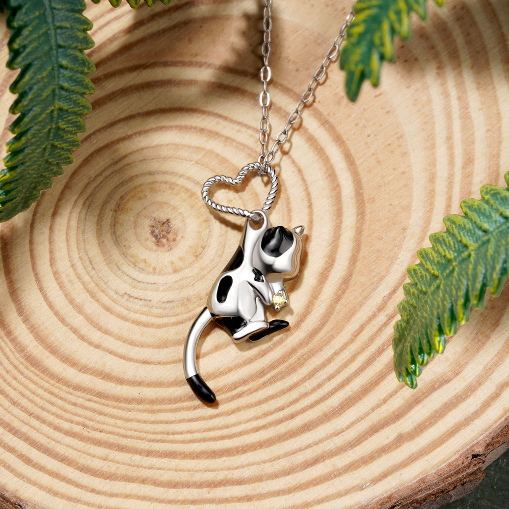 Gnoce Cow Cat Heart Pendant Necklace_3