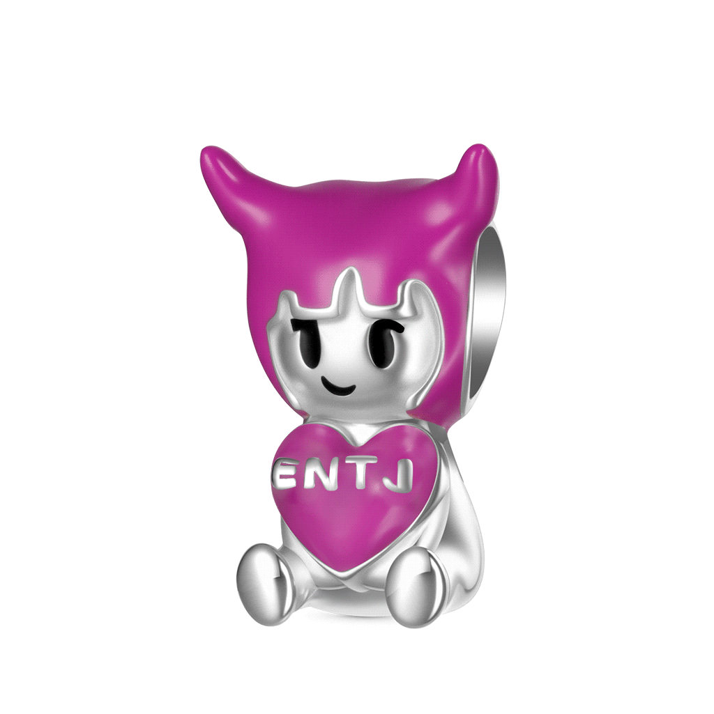 Gnoce MBTI ENTJ Personality Type Embraces Love Charm_2