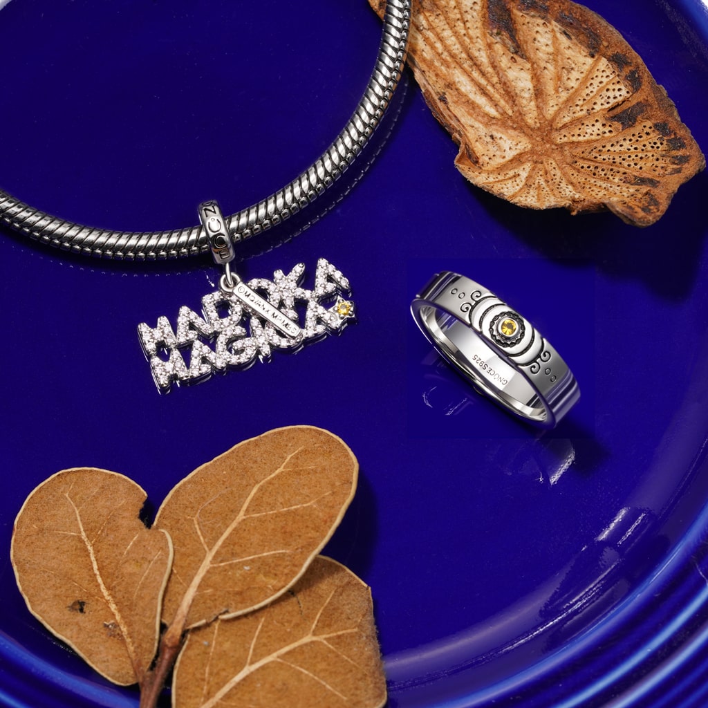 Gnoce Madoka ☆ Magica LOGO Pendant Dangle Charm_3