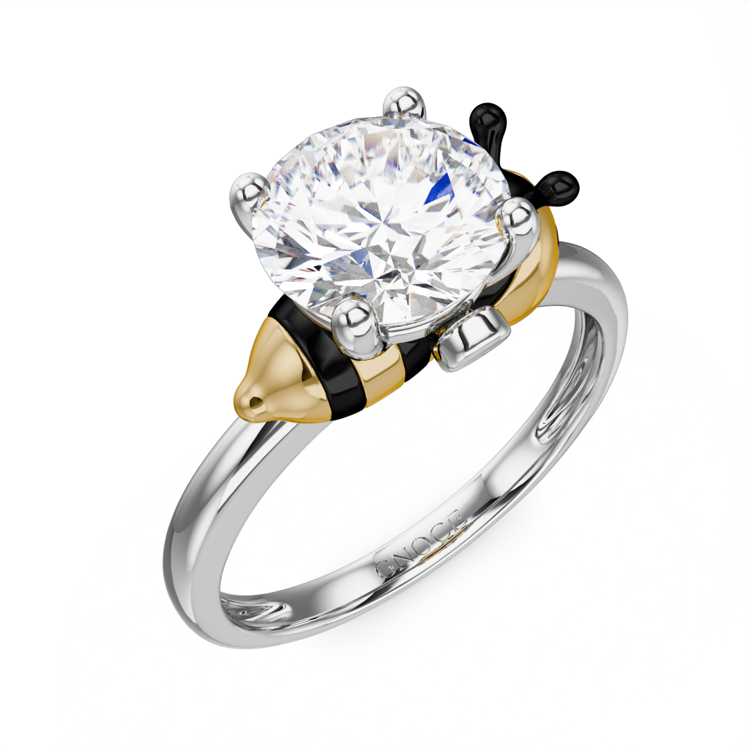 Gnoce Bee Embraces Moissanite Round Cut Ring_3