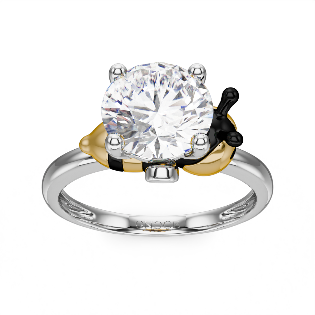 Gnoce Bee Embraces Moissanite Round Cut Ring_2