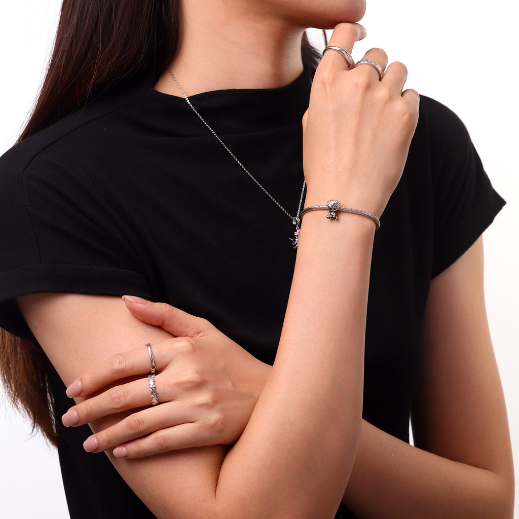 Gnoce Skull Highland Cow Charm_4