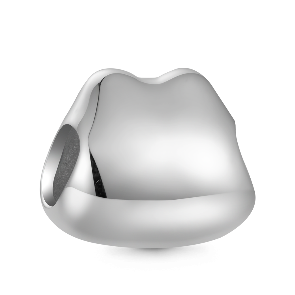 Gnoce Engravable Cute Frog Embraces Heart Charm_3