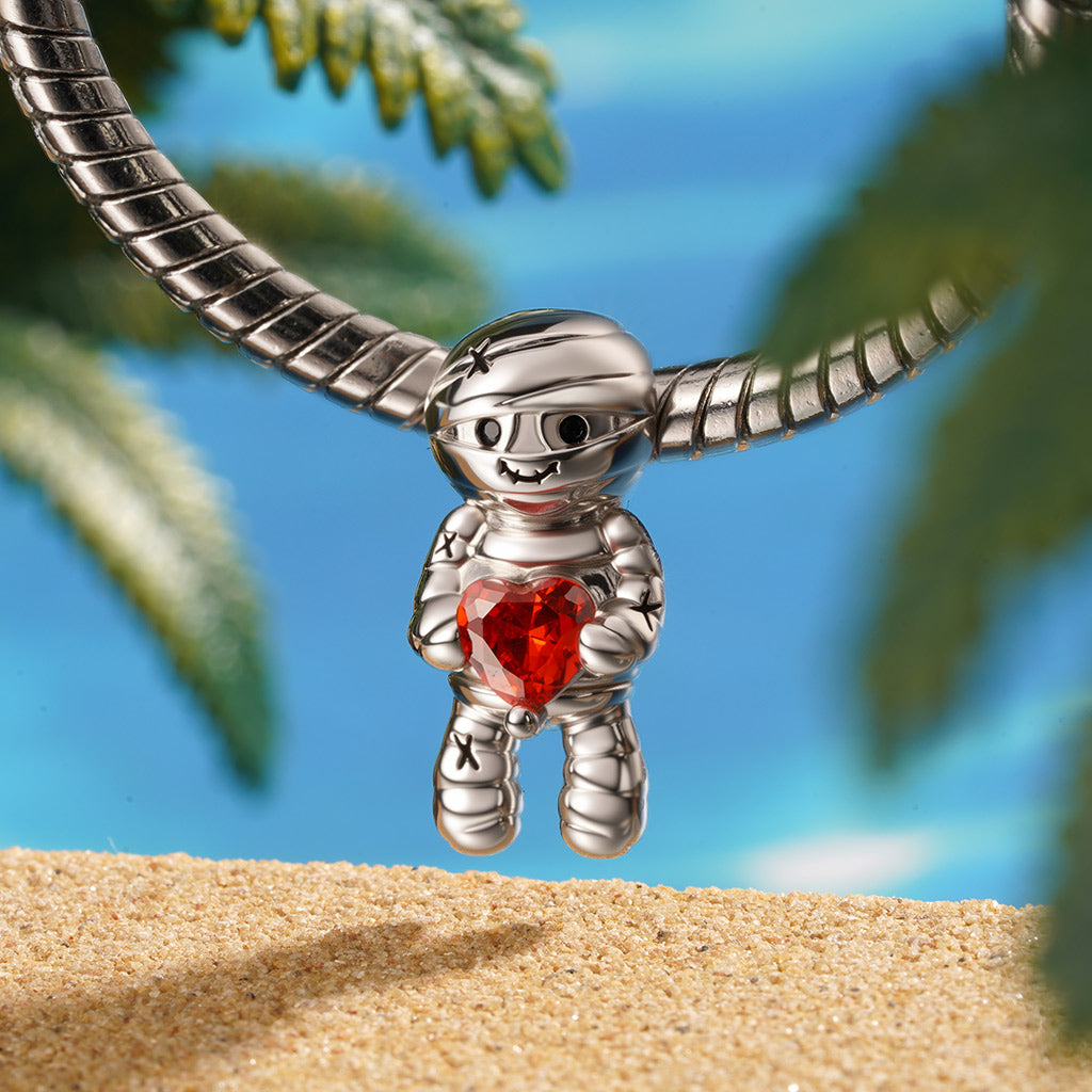 Gnoce Halloween Mummy Embraces Love Charm_3