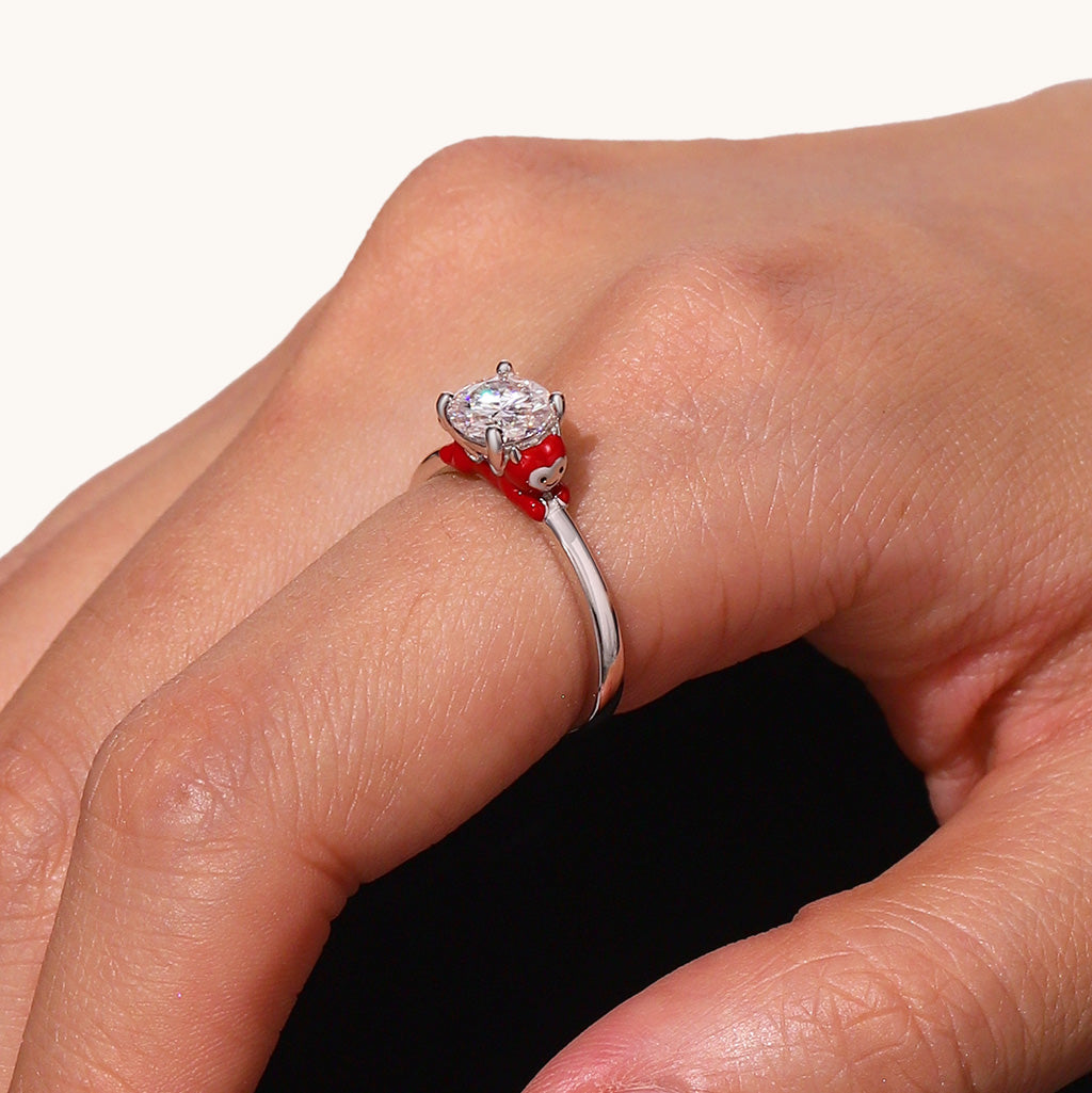 Gnoce Devil Embraces Moissanite Round Cut Ring_9