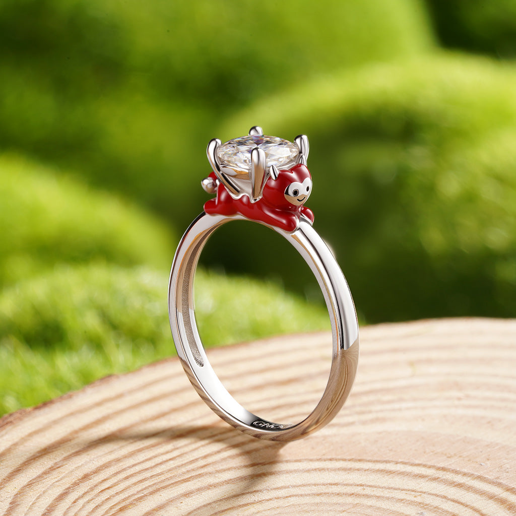 Gnoce Devil Embraces Moissanite Round Cut Ring_7