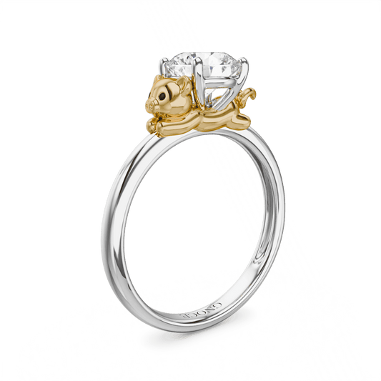 Gnoce Playful Golden Pig Embraces Moissanite Round Cut Ring_1