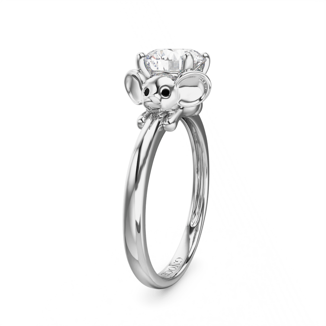 Gnoce Baby Elephant Embraces Moissanite Round Cut Ring_4