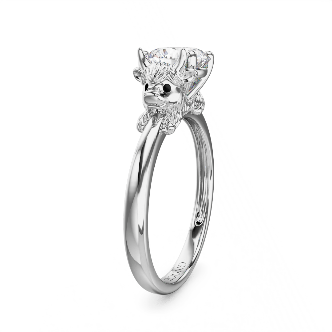 Gnoce Highland Cow Embraces Moissanite Round Cut Ring_4