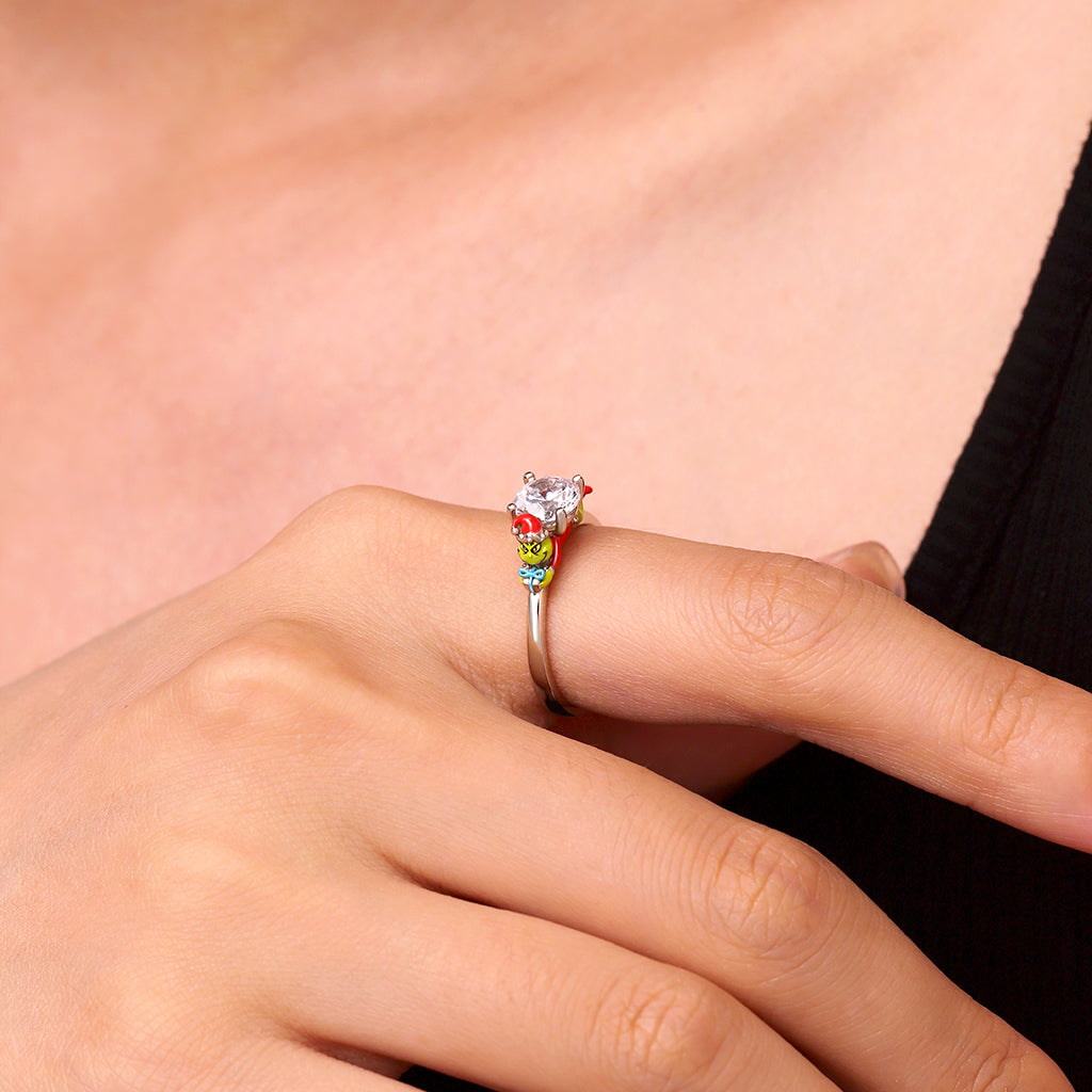 Gnoce Grinch Hug Gift White Moissanite Ring_6