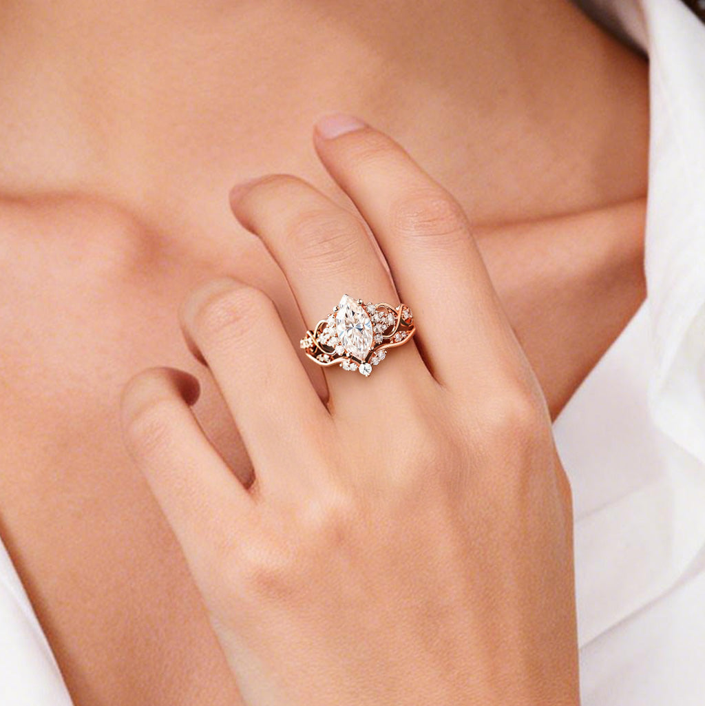 Gnoce Vintage Filigree Marquise-Cut Diamond Ring_2